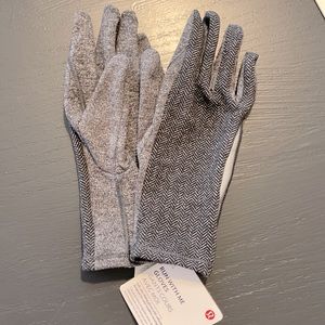 Lululemon Running Gloves